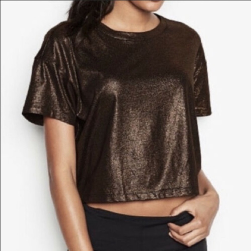 Victoria’s Secret Sport Metallic Crop Top. Women’s Medium.